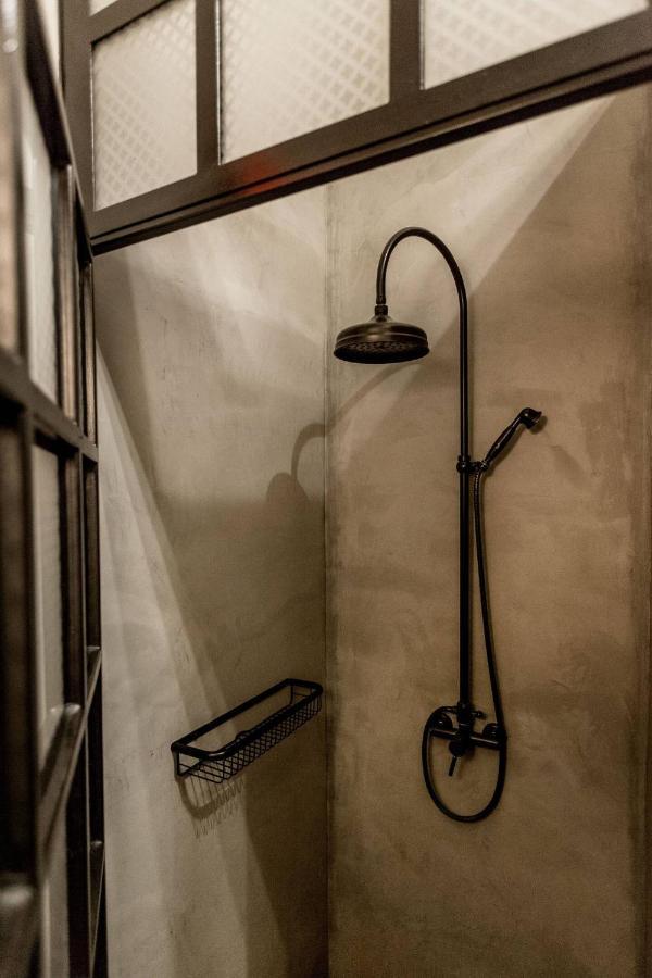 Castle Downtown Apartment บูดาเปสต์ ภายนอก รูปภาพ